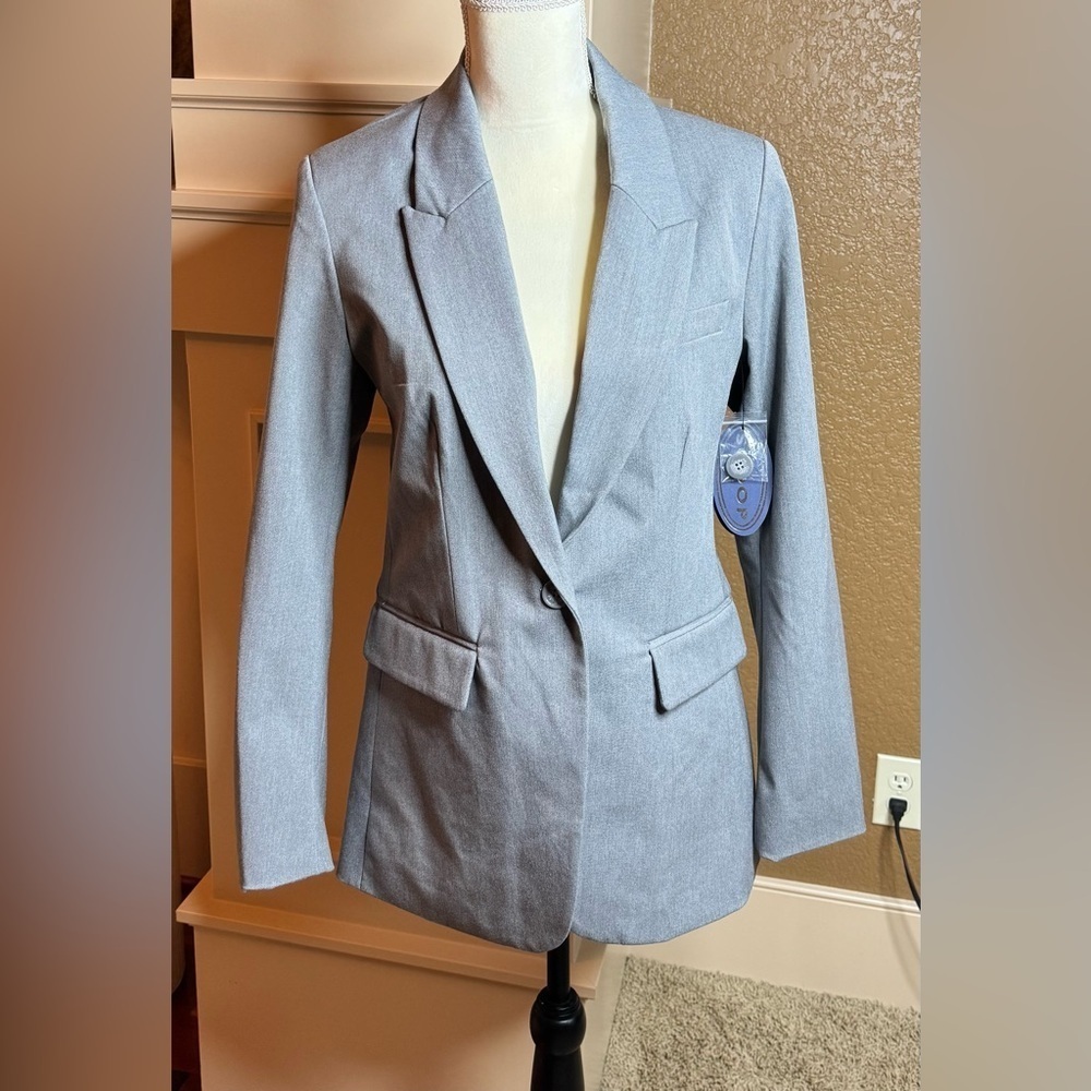 Scoop Women's Gray Blazer